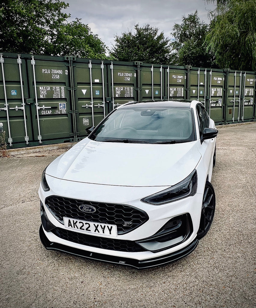 Ford Focus MK4.5 ST - Low Line Kit – Triple R Composites Ltd