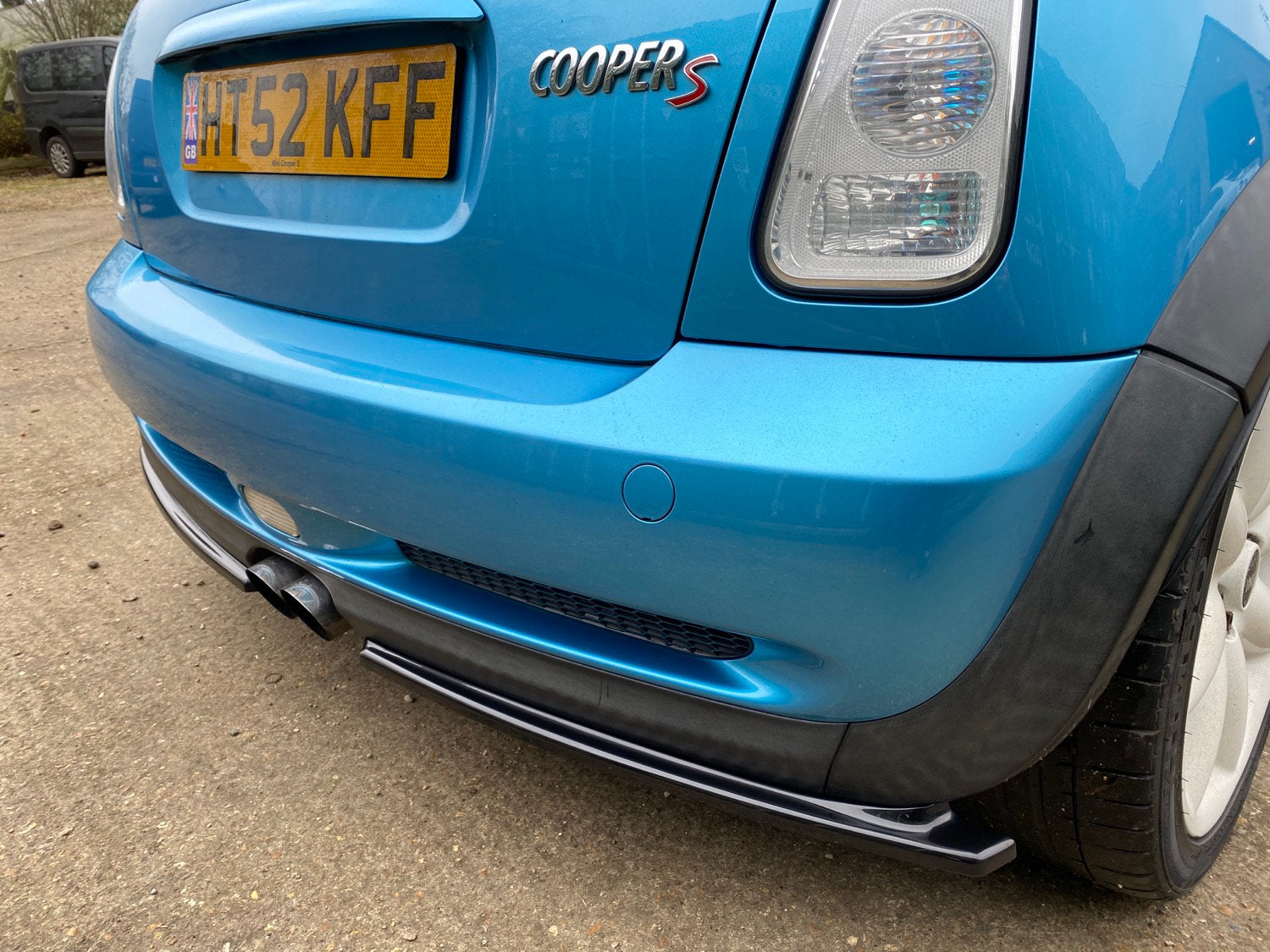 MINI Cooper S R53 - Rear Spats – Triple R Composites Ltd