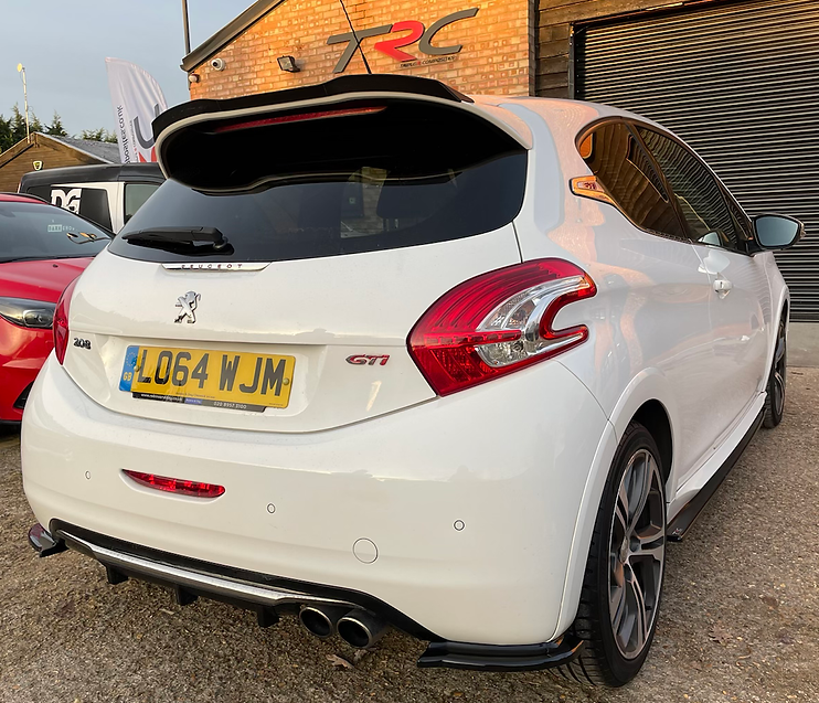Peugeot 208 GTI - Rear Finned Diffuser Panel