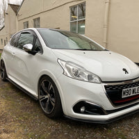Peugeot 208 GTI - Front Splitter