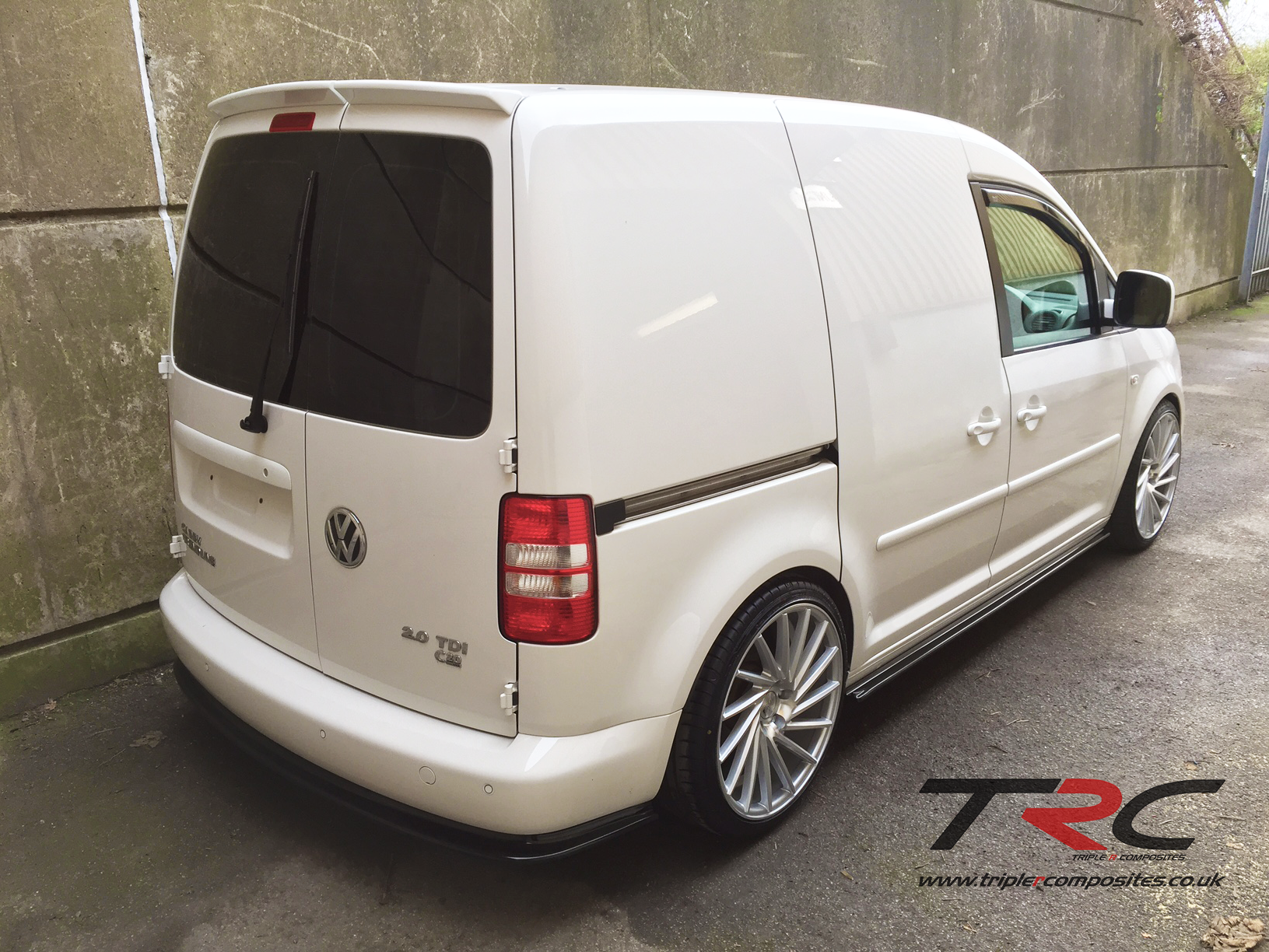 Caddy R. Side View Volkswagen Caddy MK3 2K - Side Skirt Splitters – Triple R Composites Ltd