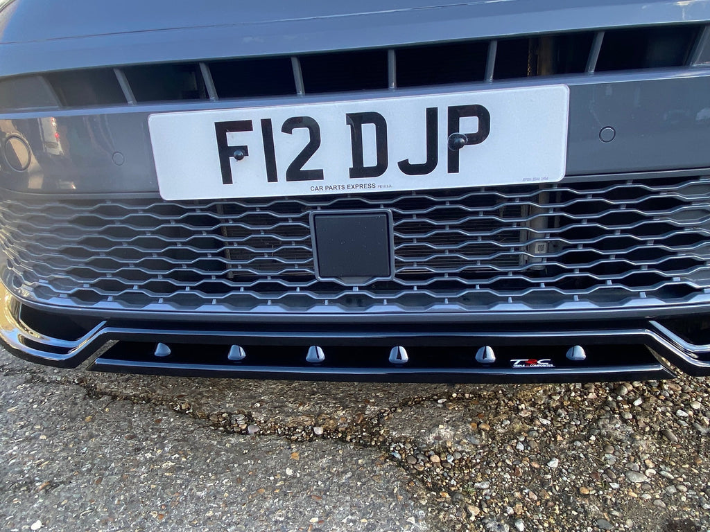 Volkswagen Caddy MK5 - V1 Front Splitter – Triple R Composites Ltd