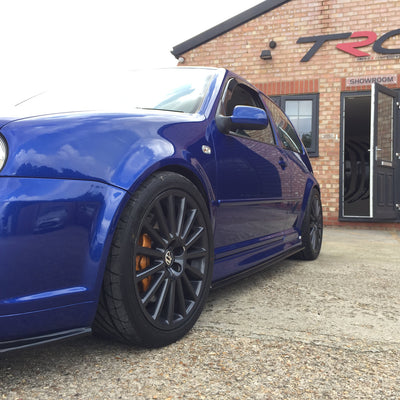 Volkswagen Golf MK4 R32 - Side Skirt Splitters