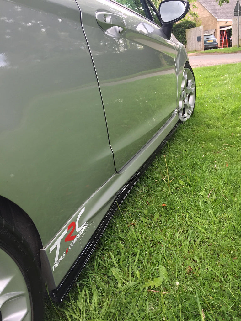TRC Window Sticker – Triple R Composites Ltd