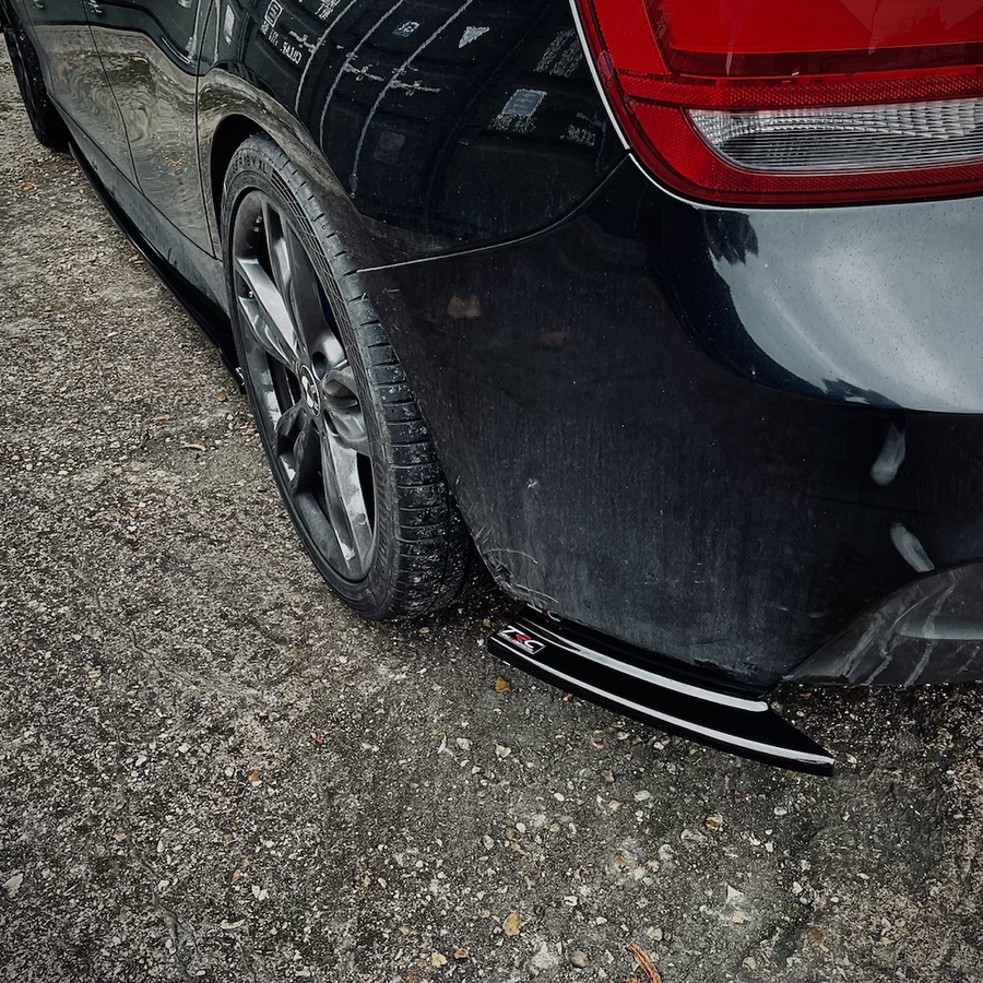 BMW 135i F20 - Rear Spats