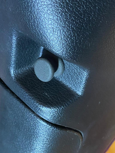 Mazda RX7 FD3S - Parcel Shelf Boot Clips – Triple R Composites Ltd