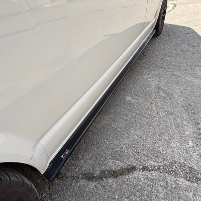 Volkswagen Transporter T6 Non-Sportline Long Wheelbase - Side Skirt Splitters